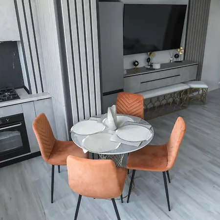 Luxury In Stefan Ii Apartamento *